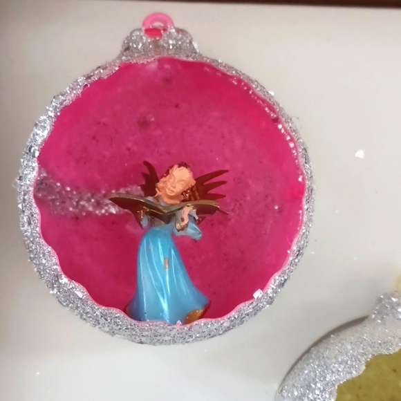 Jewelbrite Set 5 Ornaments in Box Christmas Kitsch Angels - Picture 5 of 7